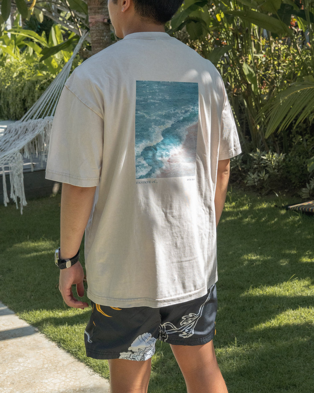 "Go with the Flow" 洗水Tshirt 【小麥杏】