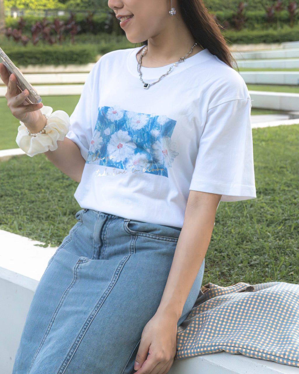 Blooming 燙銀花花T【純白色】