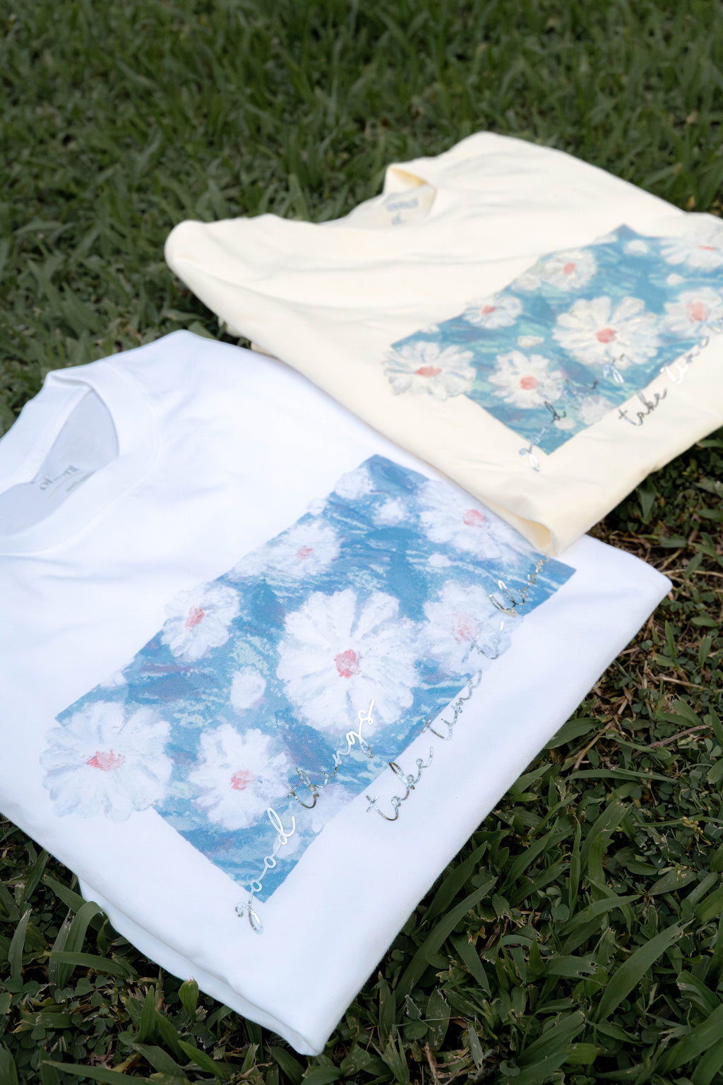 Blooming 燙銀花花T【純白色】