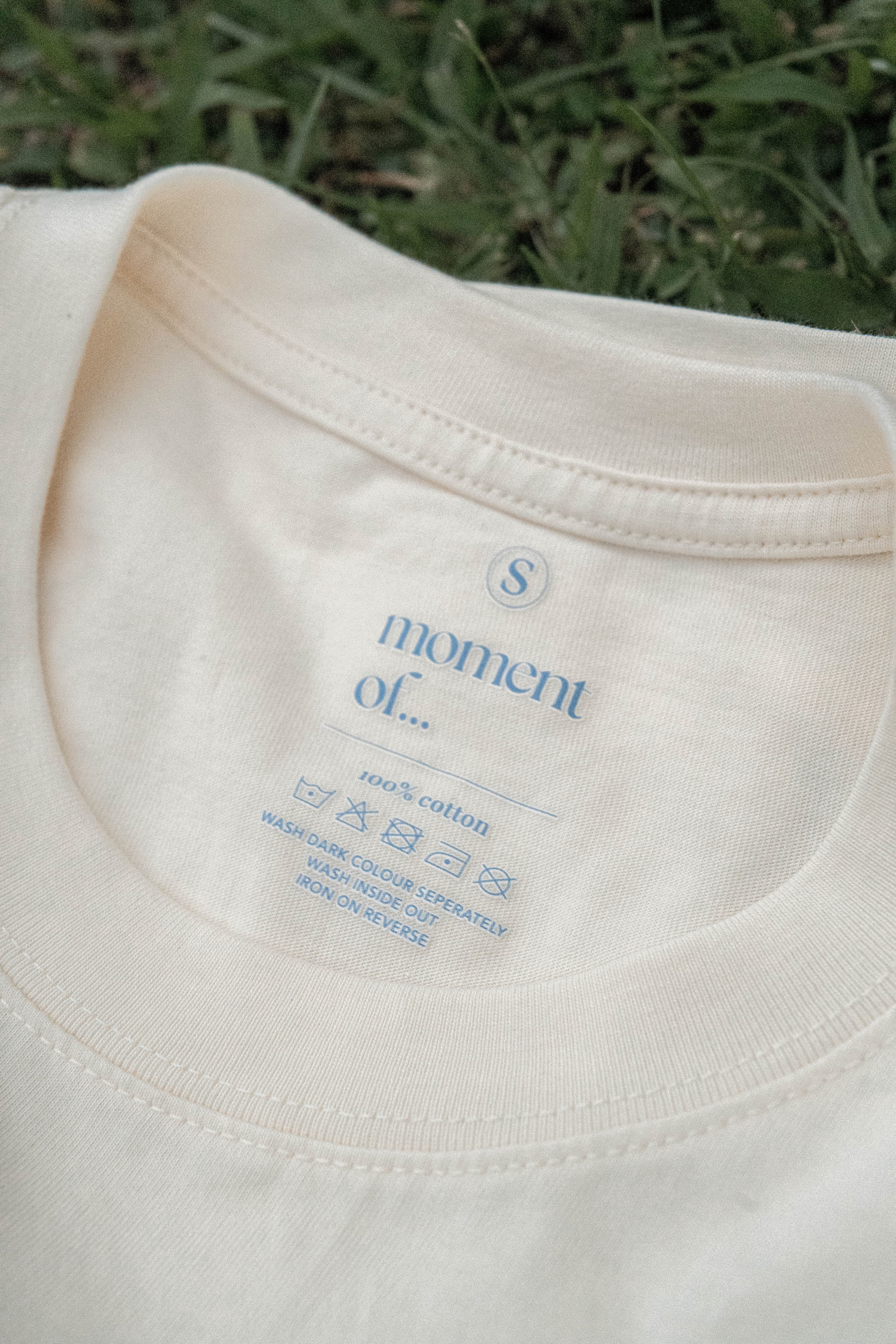 Blooming 燙銀花花T【奶油色】