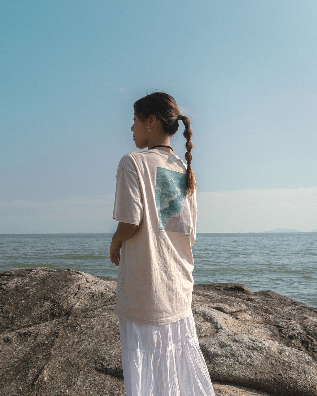 "Go with the Flow" 洗水Tshirt 【小麥杏】