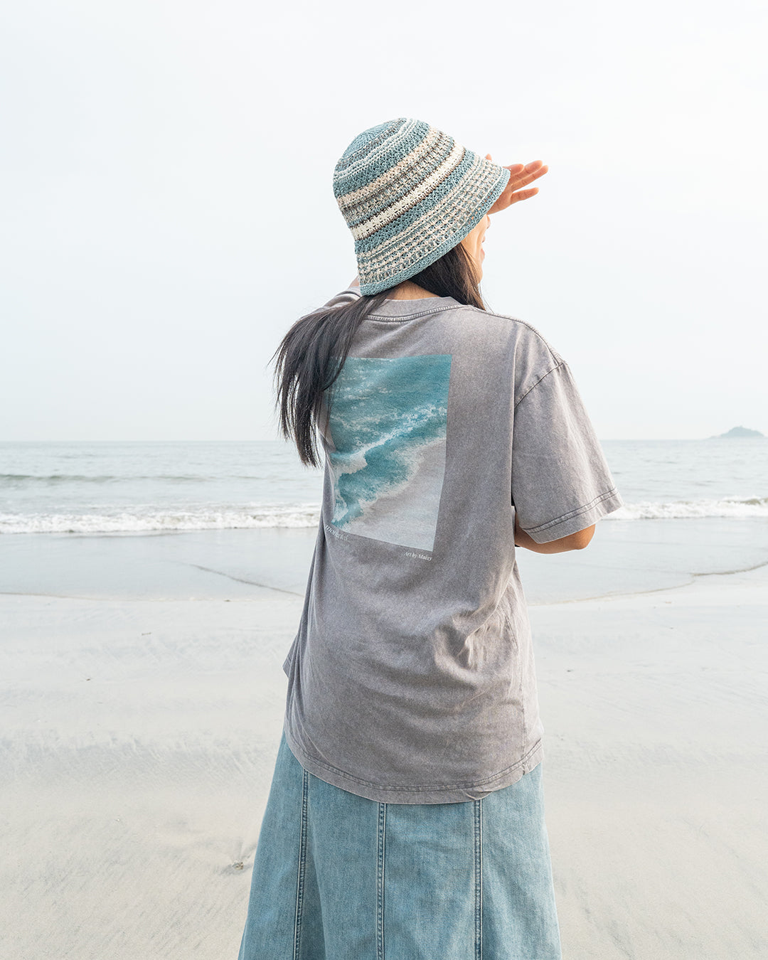 "Go with the Flow" 洗水T shirt【水泥灰】